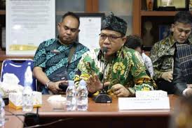 Kerajinan Tangan Khas Kabupaten Bandung dan Peluang Ekonomi Kreatif